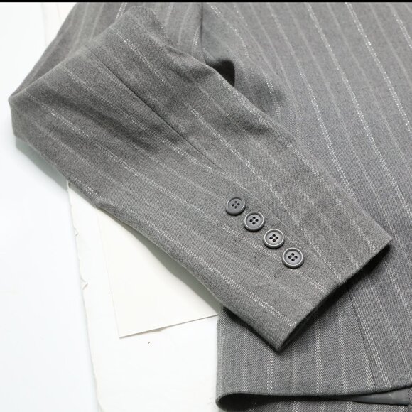 New York & Co Pinstripe Blazer Jacket Grey Silver Single Breasted Peak Lapel - Picture 9 of 14